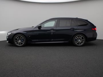 Fahrzeugabbildung BMW 530e M Sport Panorama360°Laser HUD DAB HiFi AHK