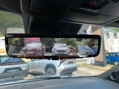 TOYOTA Sienna Hybrid XLE 7-Sitzer