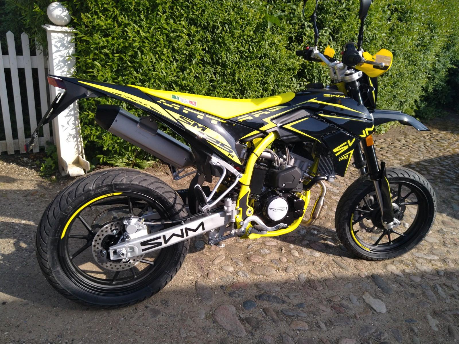 SWM SM 125 R E5+ 2026 Neu 10x