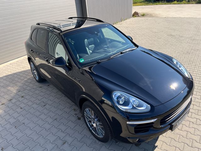 Porsche Cayenne Diesel Platinum Edition, Approved 03.25