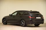 BMW 320d xDrive M Sport ACC HUD 360° HiFi LED Pano - BMW 3er Reihe: Schwarz