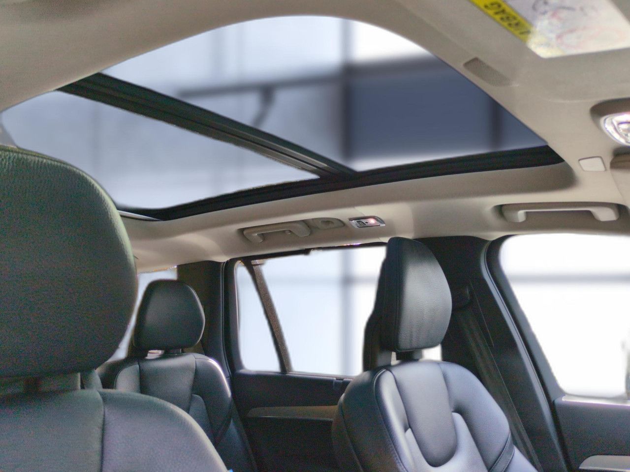 Volvo XC90 - Bild 24