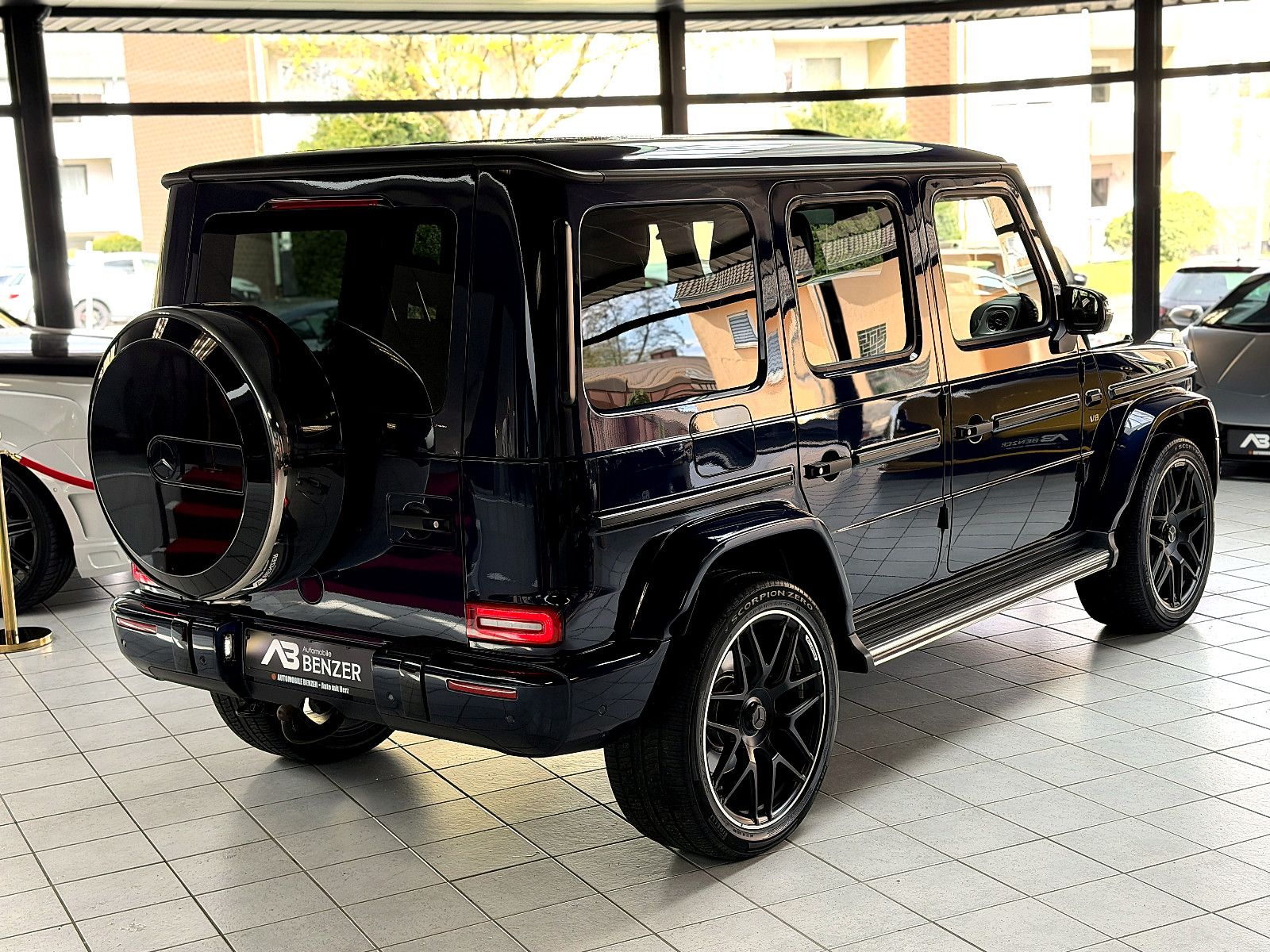Fahrzeugabbildung Mercedes-Benz G 500 /AMG/22''ALU/AMBIENTE/360°KAM/STANDHEIZUNG