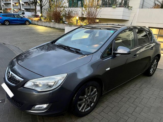 Opel Astra 1.6 Limousinen Klima Tempomat Euro5 Tüv