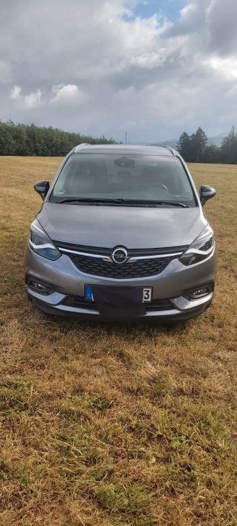Image of Opel Zafira Tourer