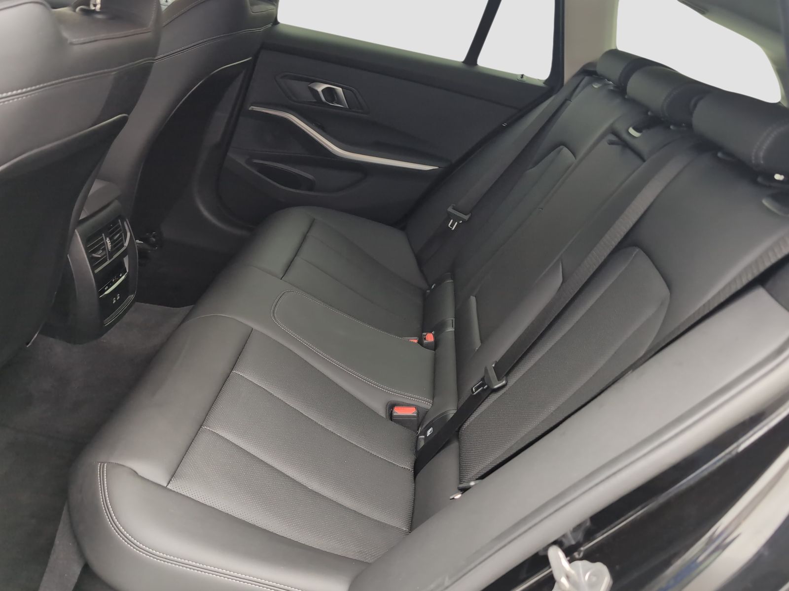 BMW 318 - Bild 9