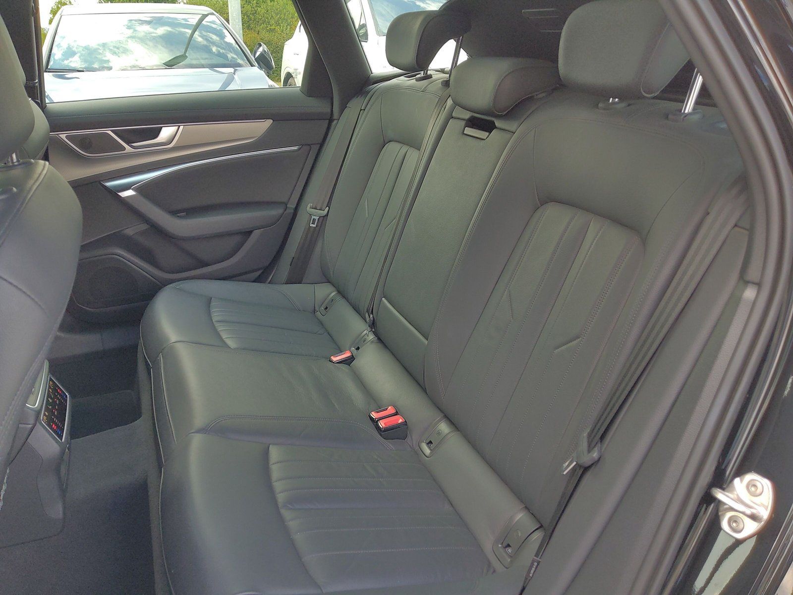 Audi A6 - Bild 13