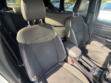 Ford Kuga - 6