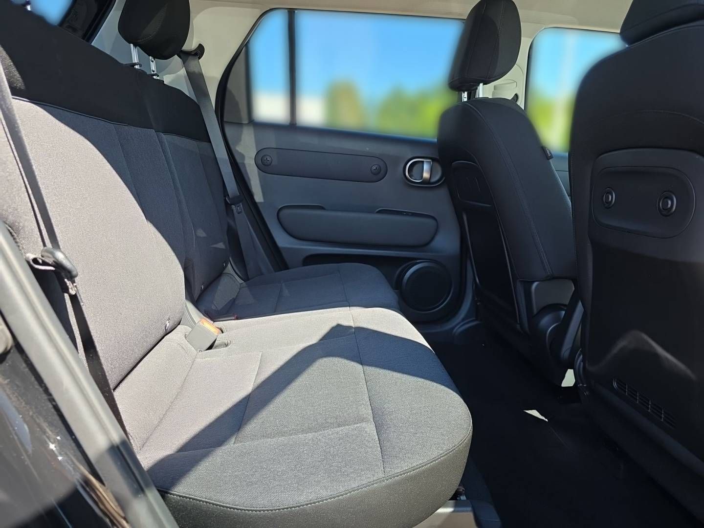 Hyundai INSTER – Bild 13