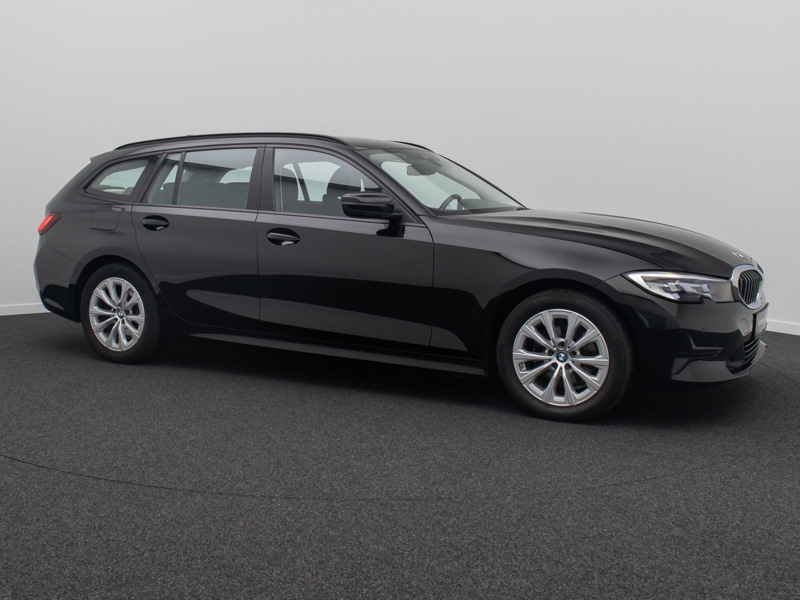 Fahrzeugabbildung BMW 320d DAB HiFi PDC Alarm Sport Geschwindigkeitsre
