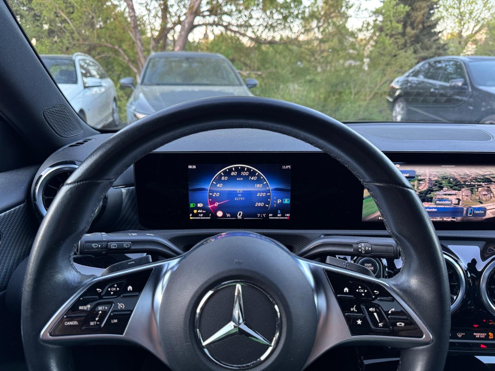Mercedes-Benz A 180 d Automatik, Pano