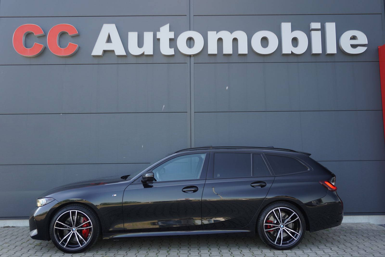 BMW 330 d xDrive M Sport Pro/Pano/Curved/ACC/AHK/LED