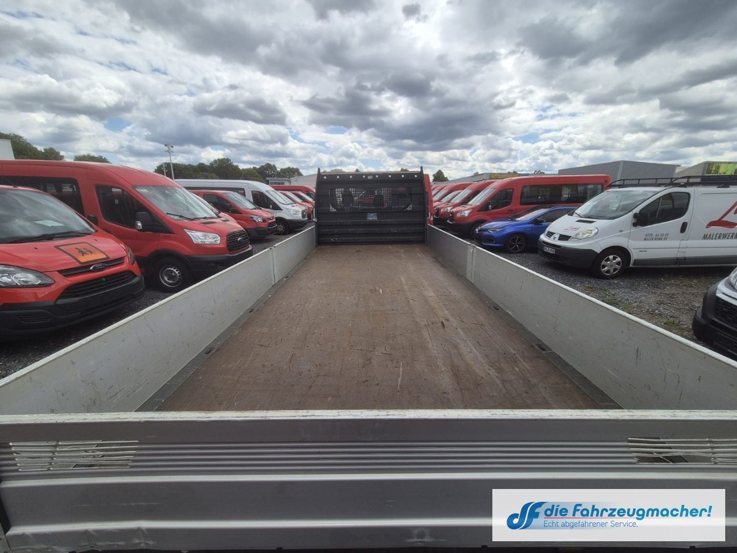 Fahrzeugabbildung Ford Transit Pritsche 350 L5 Überhang Einzelkabine Ba