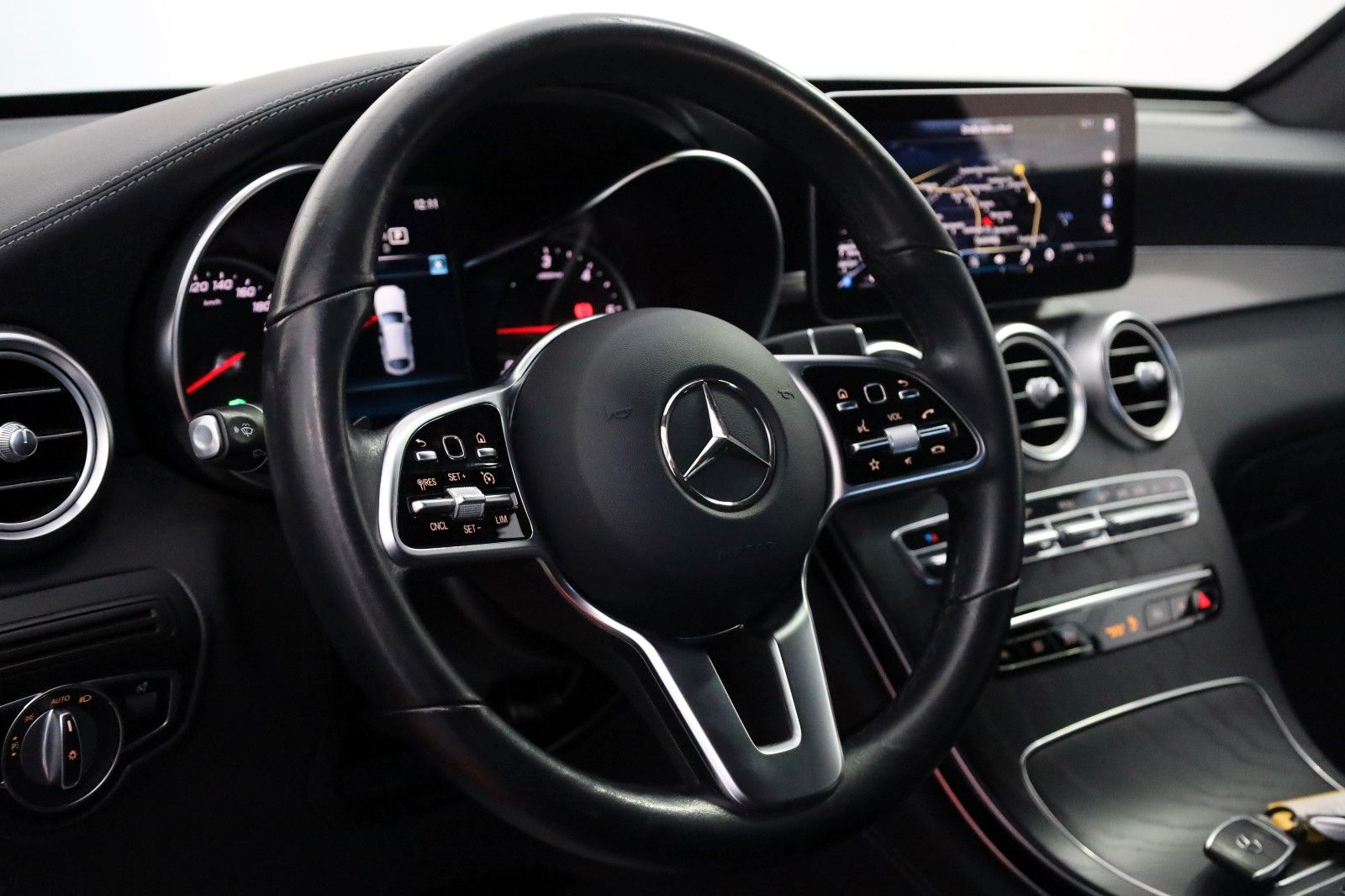 Fahrzeugabbildung Mercedes-Benz GLC 200 d Coupè Exclusive, Leder,Navi,LED,SH