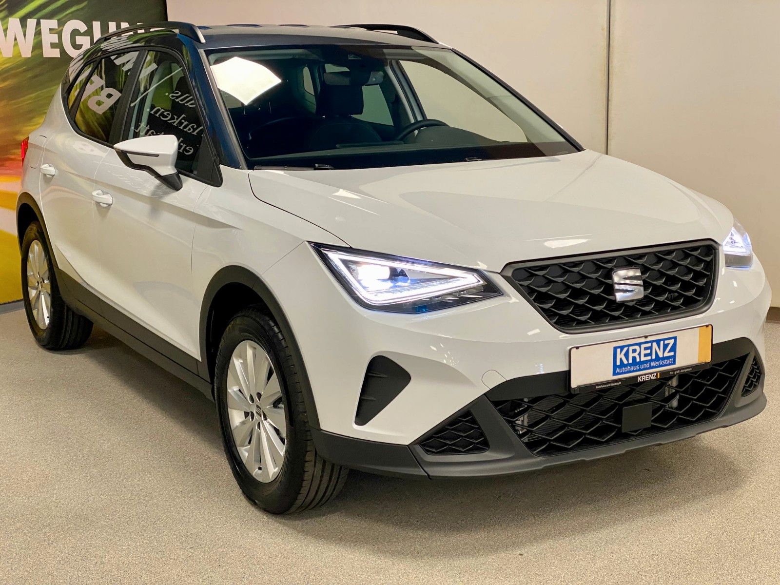 Fahrzeugabbildung SEAT Arona 1.0 TSI Style DSG+FACELIFT+NAVI+SunSet+PDC