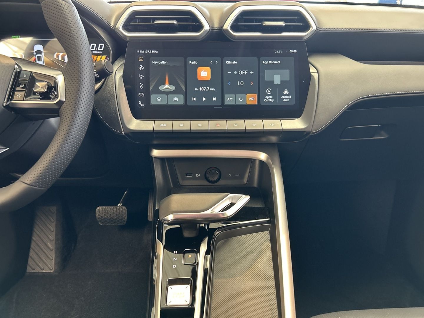 Fahrzeugabbildung MG ZS HEV Comfort MY25 TOP FINANZ* versch. Farben
