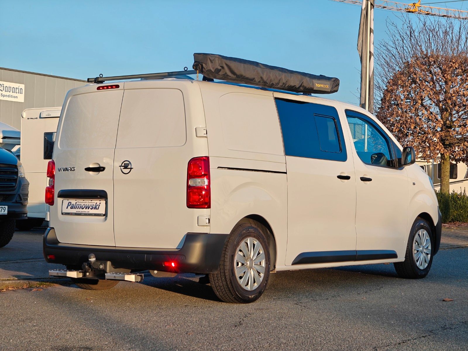 Fahrzeugabbildung Opel Vivaro Kasten FlexSpace M  DoKa - Bettbox, AHK