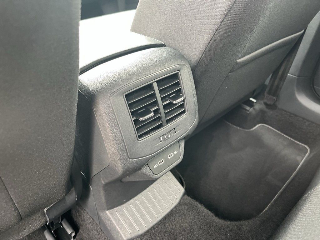 Volkswagen T-Roc - Bild 16