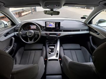 Audi A4 - 8