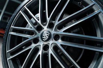Porsche Panamera - 11