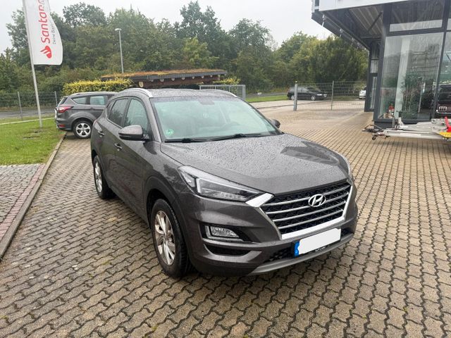 Hyundai Tucson 2WD Navigation Klimaautomatik