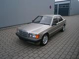 Mercedes-Benz 190E 2.0 Automatik H-Zulassung - gebrauchte Mercedes-Benz 190 aus dem Jahr 1990