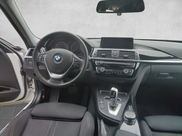 BMW 330 - 10