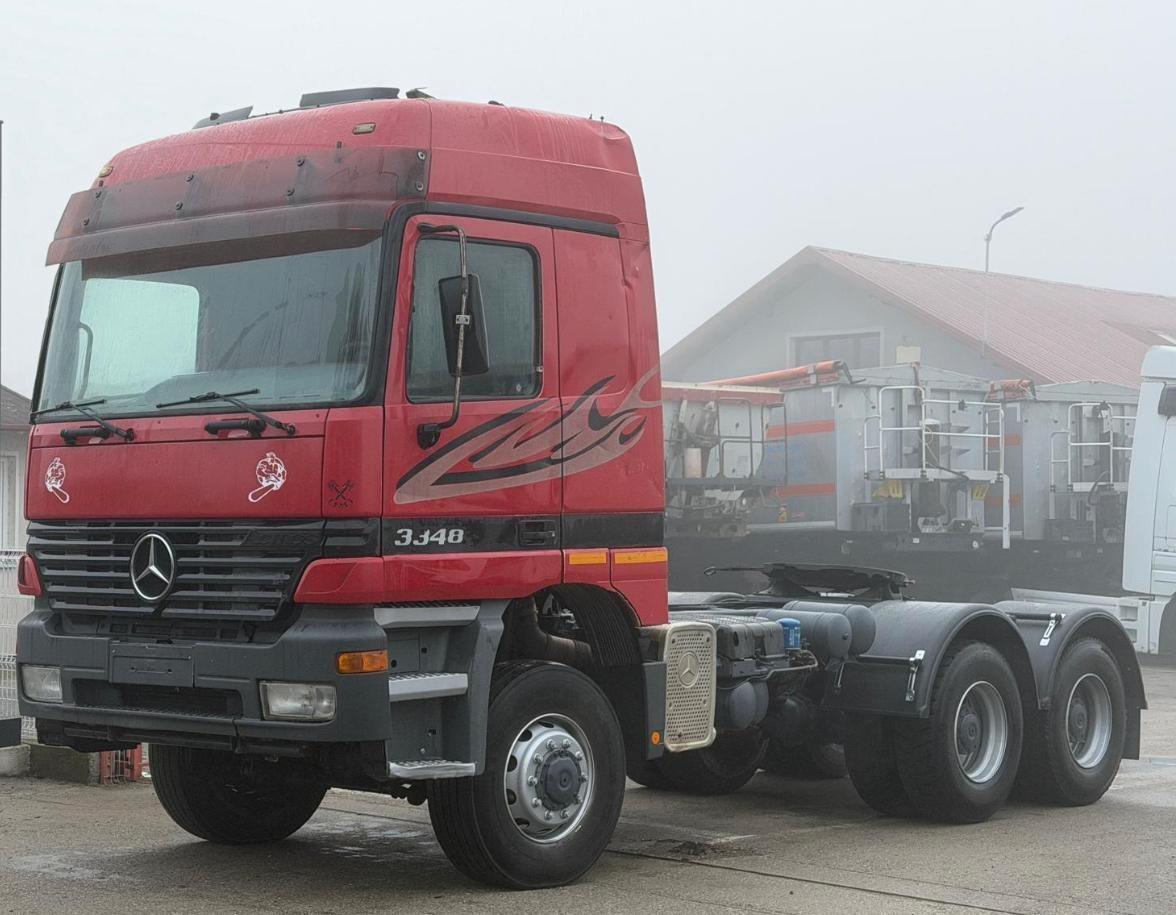 Mercedes-Benz 3348 6x6 Kein 2626-2628