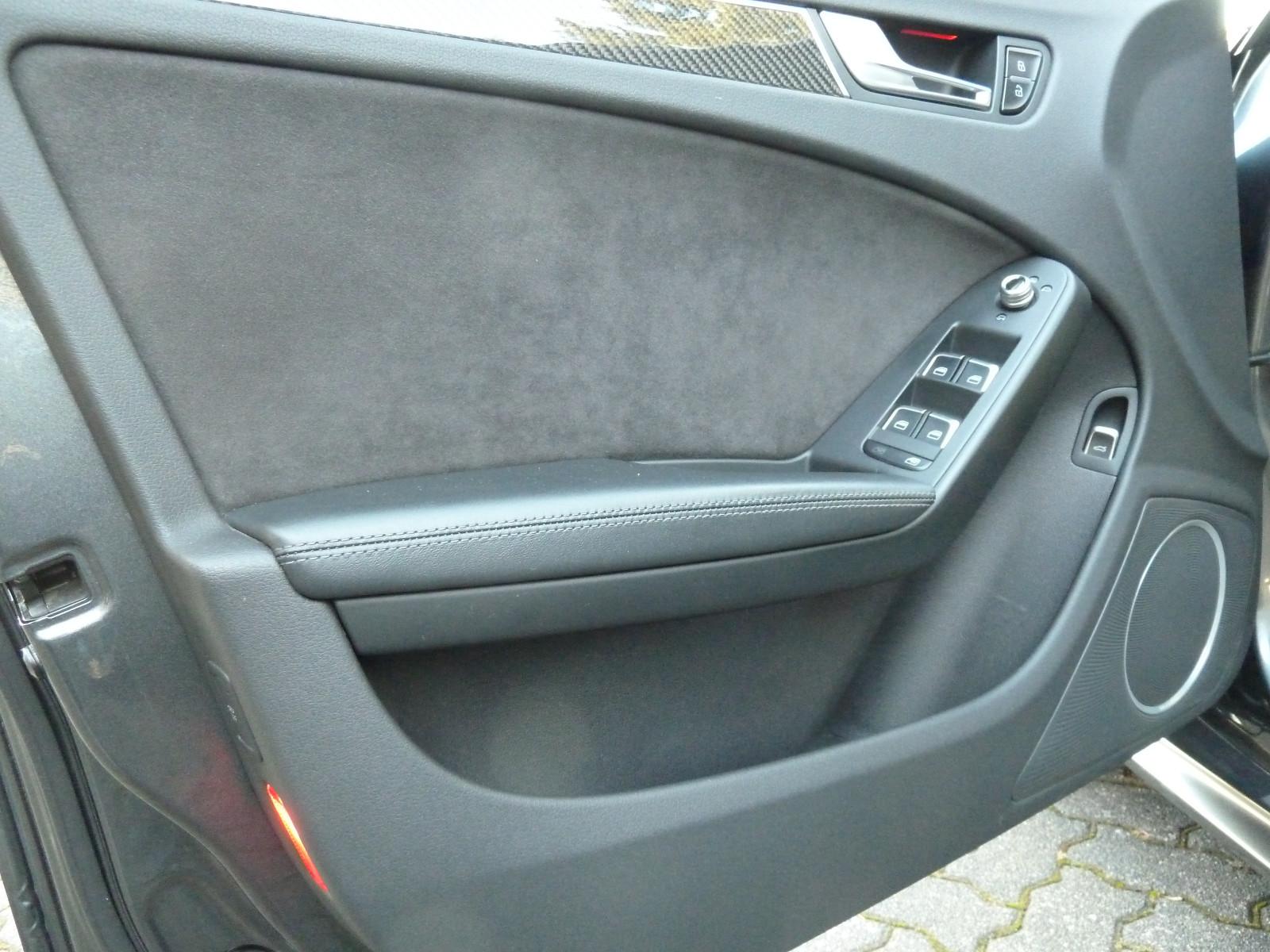 Audi RS4 Avant 4.2 FSI V8 450 ch quattro • S tronic • Bang & Olufsen • Carbone • Caméra • 20"