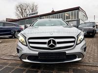 Mercedes-Benz GLA 200 d CDI Automatik*AHK*TEMPOMAT*PDC*XEN*NAV