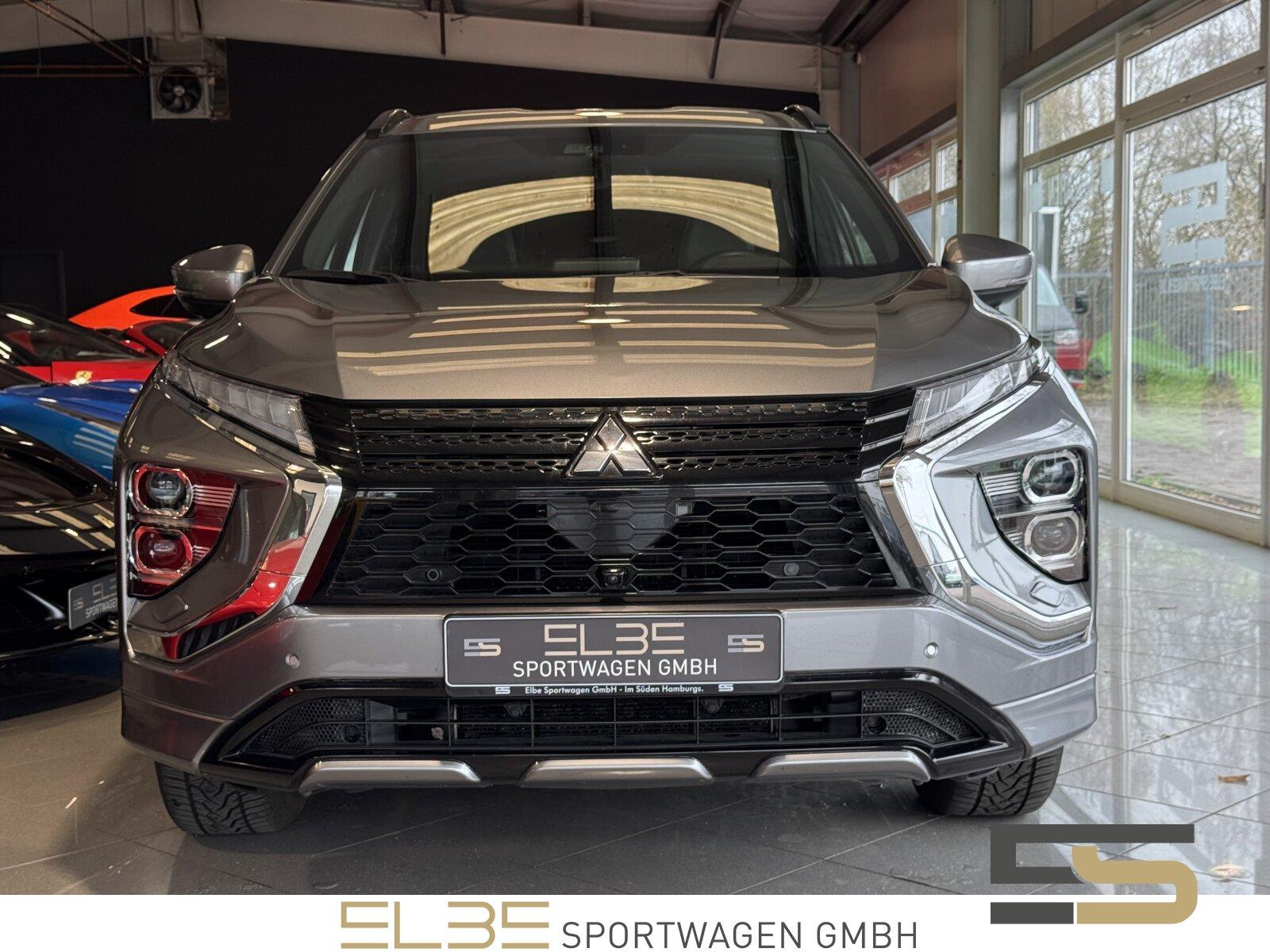 Mitsubishi Eclipse Cross 2.4 MIVEC SELECT 1HAND CARPLAY ACC