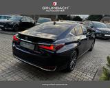 Lexus ES 300 300h 2.5 l-Hybrid Business Line 160 kW... - Lexus Neuwagen