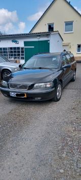 Volvo V70 II 2.0T 132 kW automatik - Volvo V70 aus 2002