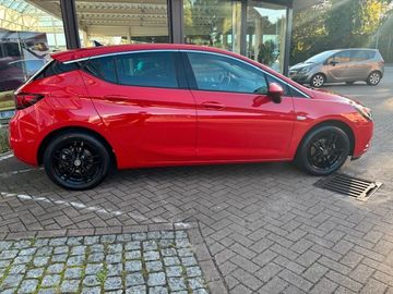 Bild 12 Opel Astra K Lim. 5-trg. Innovation 1.4i Turbo