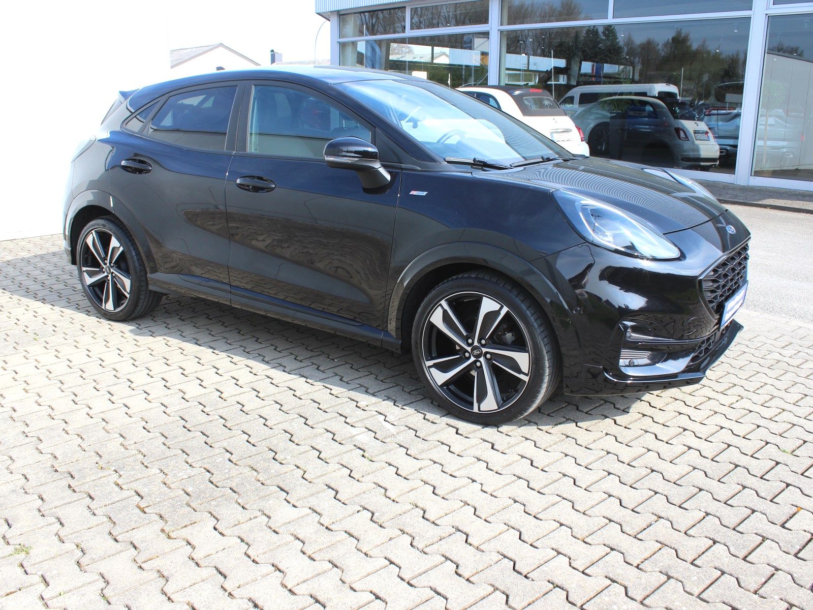 Fahrzeugabbildung Ford Puma ST-Line X 1,0 EcoBoost Mild Hybrid