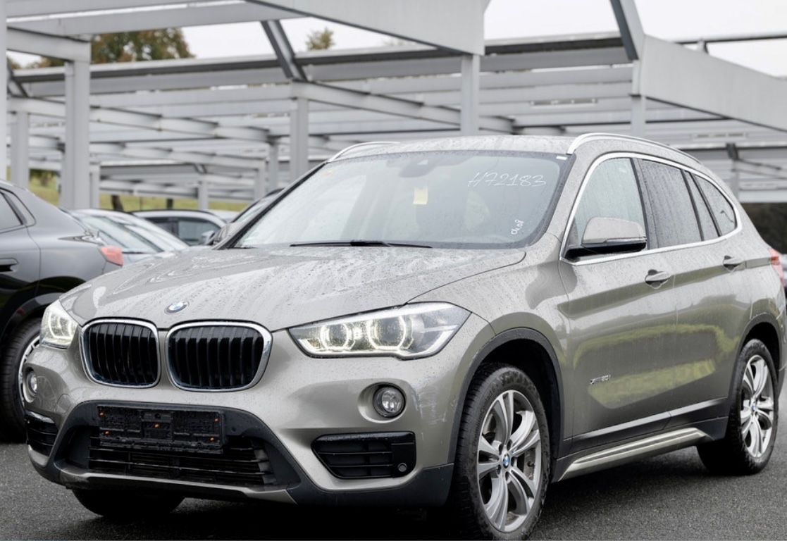 BMW X1 xDrive 20 i Sport Line
