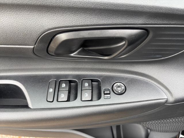 Hyundai i20 - Bild 15