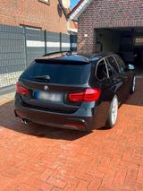 BMW 330d f31 Lci M-Paket - BMW 330 mit Diesel-Antrieb: Kombi, 330d M Paket