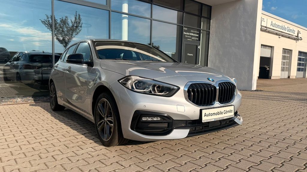 BMW 120 d xDrive SPORT/RFK/SPORTSITZ/NAVI/LED/DAB, Bild 3