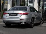 Mercedes-Benz C 180 Avantgarde/Distr/Winter/360/LED/Agility/17 - Mercedes-Benz C 180 mit Benzin-Antrieb: Silber, Limousine