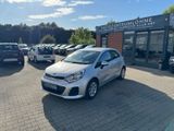 Kia Rio Attract/1,1/EURO6/KLIMA/ - Kia Rio aus 2015