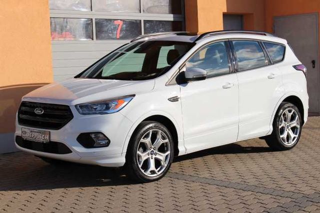 Ford Kuga 1.5 EcoBoost 2x4 ST-Line