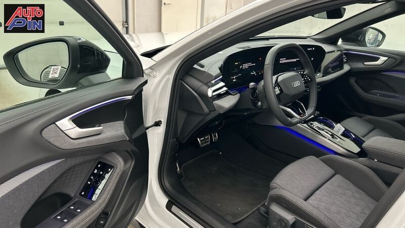 Audi A5 A5 Avant TDI mHEV+ S tronic S Line**IN A imagem 3
