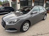 Hyundai i40 cw  1.6Ltr-99kW(135PS) GDI blue Classic - Hyundai mit Benzin-Antrieb: Kombi