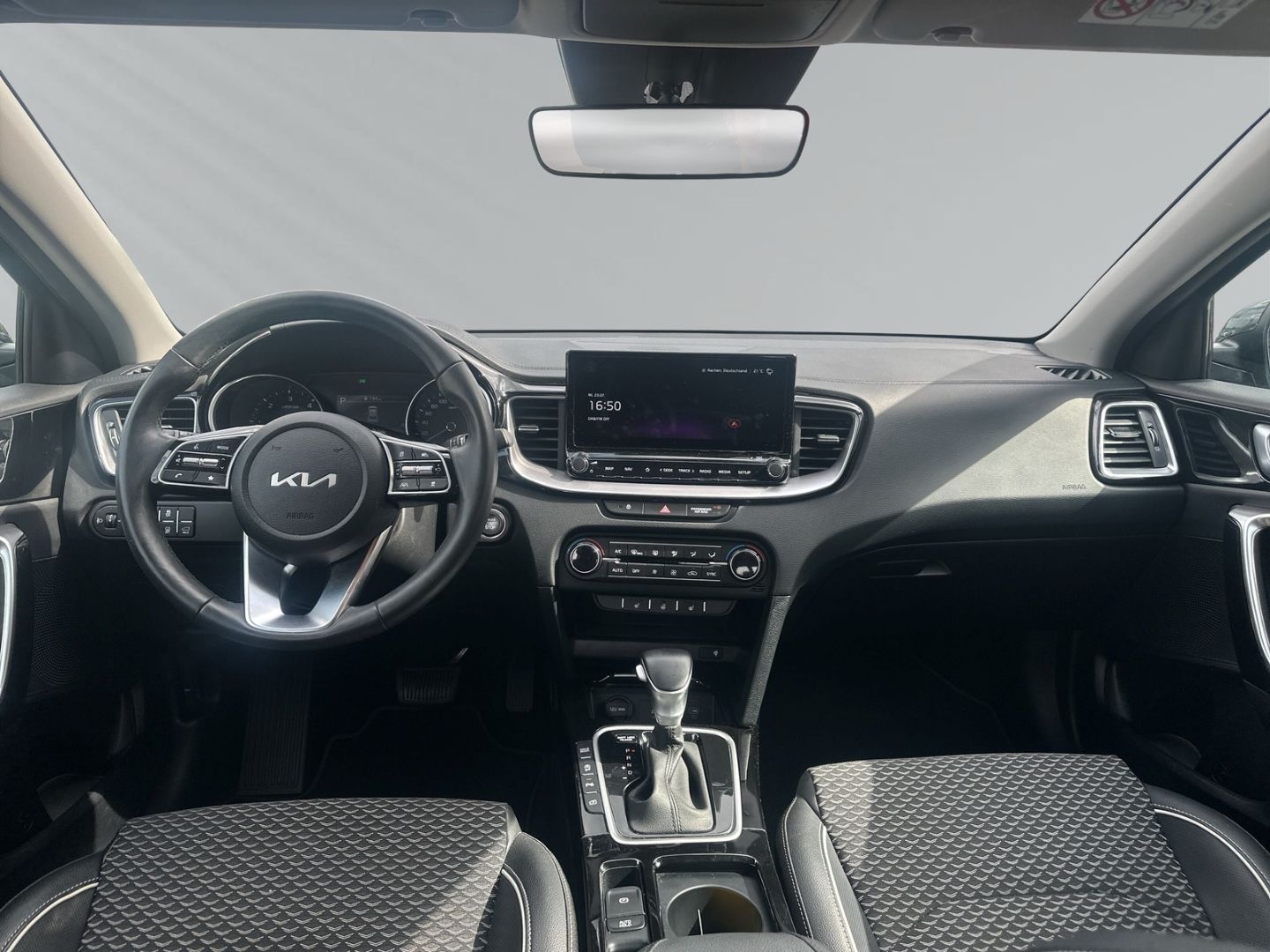 Fahrzeugabbildung Kia XCeed Spirit 1.6 CRDI Mild Hybrid 48V +Navi+Digi