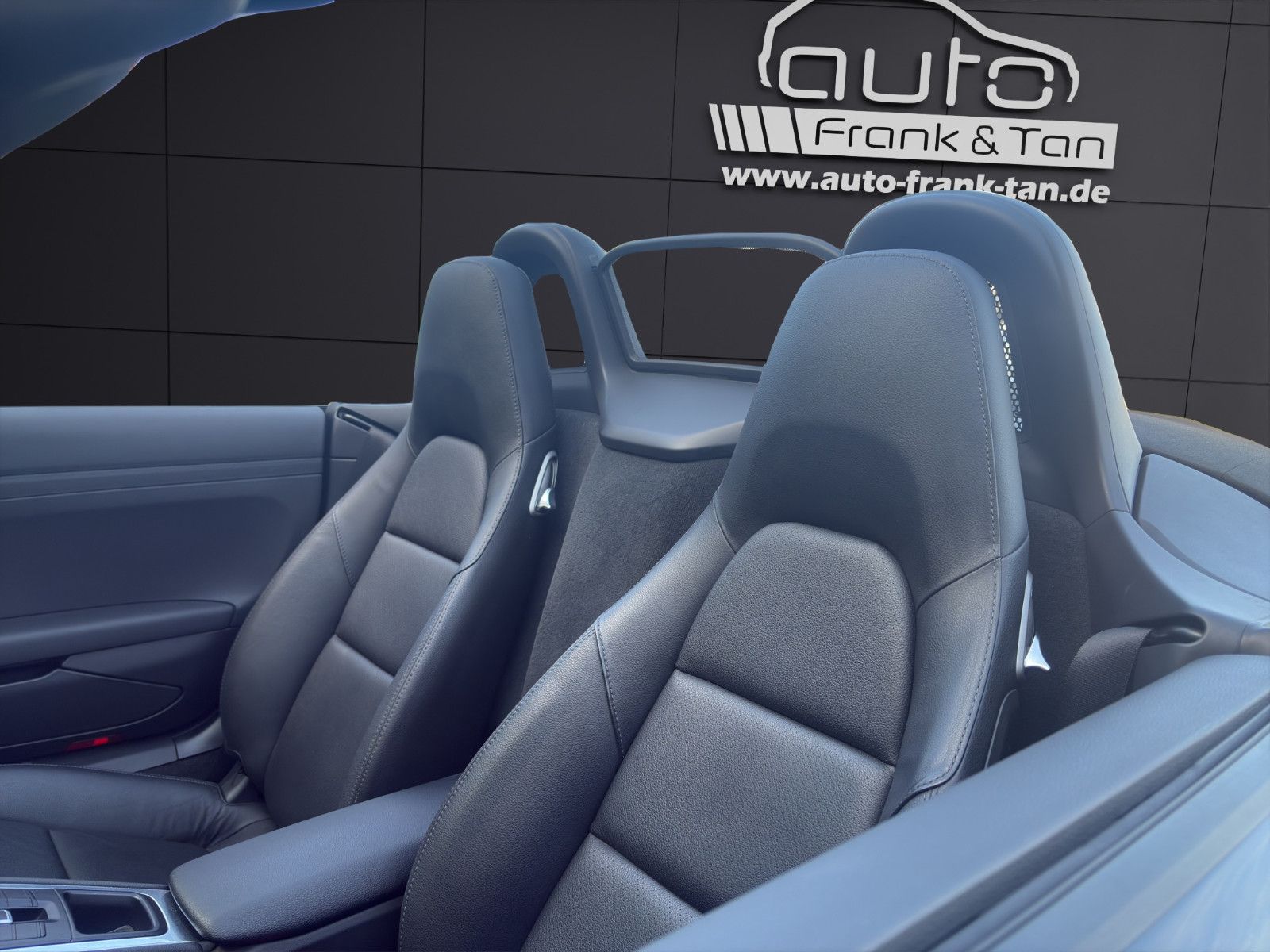 Fahrzeugabbildung Porsche Boxster/NEUZustand/Scheckheftgepflegt/Sauger