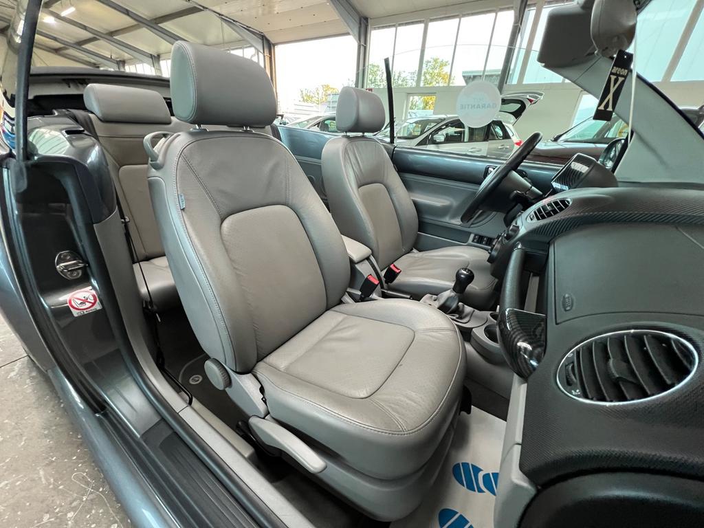 Volkswagen New Beetle