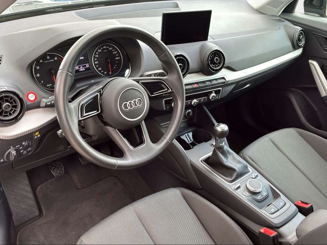 Q2 1.0 TFSI ULTRA SHZ+PDC+KLIMA