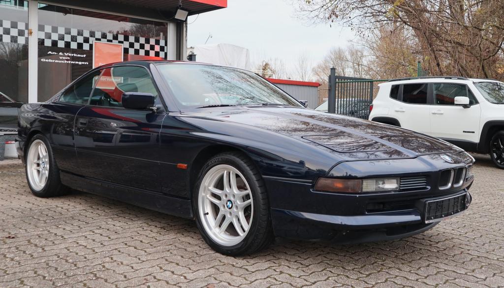BMW 840