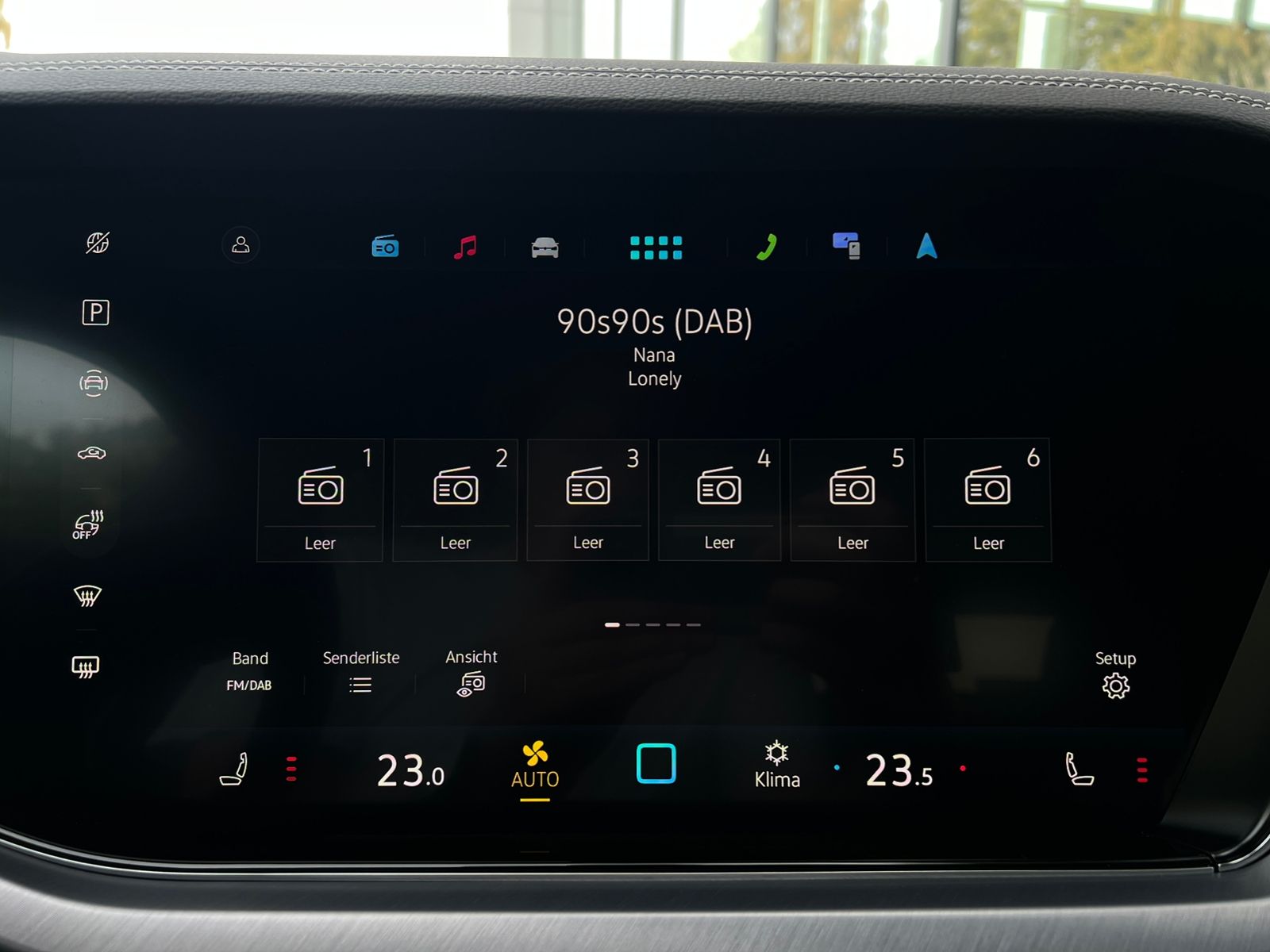Fahrzeugabbildung Volkswagen Touareg 3.0 TDI 4MOTION *AHK, Luft, Leder, ACC,
